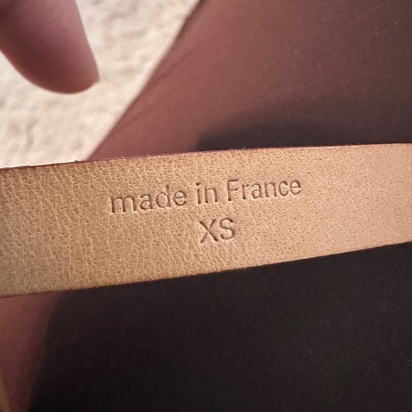 Authentic Louis Vuitton Florentine Pochette Belt Bag – Monogram Canvas - Picture 15 of 15